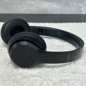 Beats By Dre Solo3 Wireless Headphones On Ear Earphones Bluetooth Hip Hop Skate